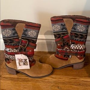 ❤️NWT Women’s Muk Luks Boots size 7❤️